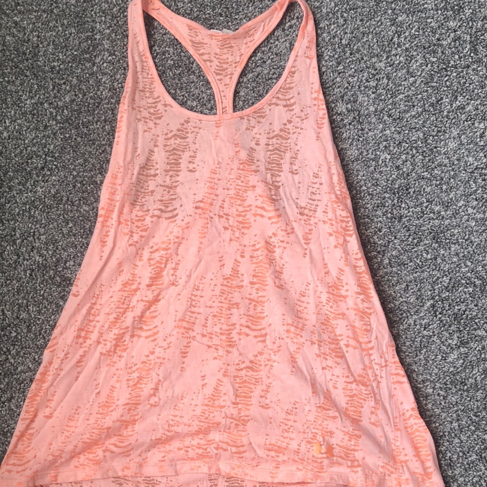 Large under armour tank